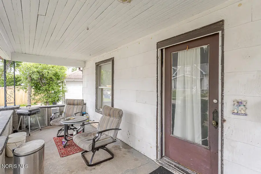 815 Dunwood Court, Toledo, OH 43609 - #2