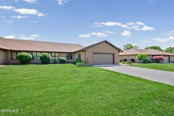 1817 Stonehill Drive, Findlay, OH 45840