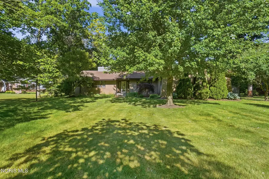1005 Oak Park Drive, Toledo, OH 43617 - #2