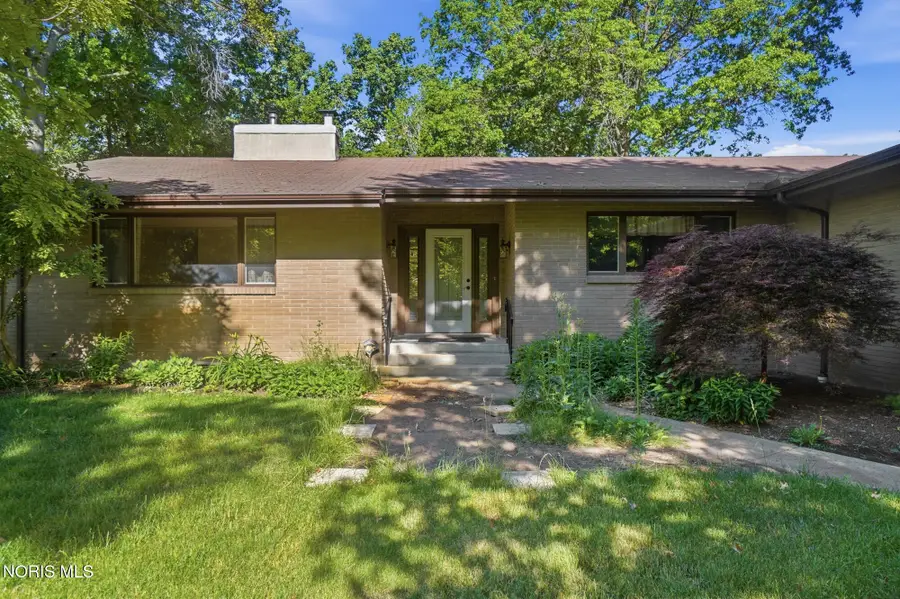 1005 Oak Park Drive, Toledo, OH 43617 - #3