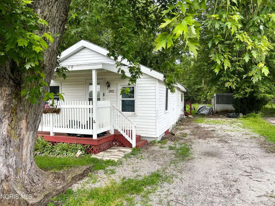 282 Charlotte Street, Tiffin, OH 44883 - #2