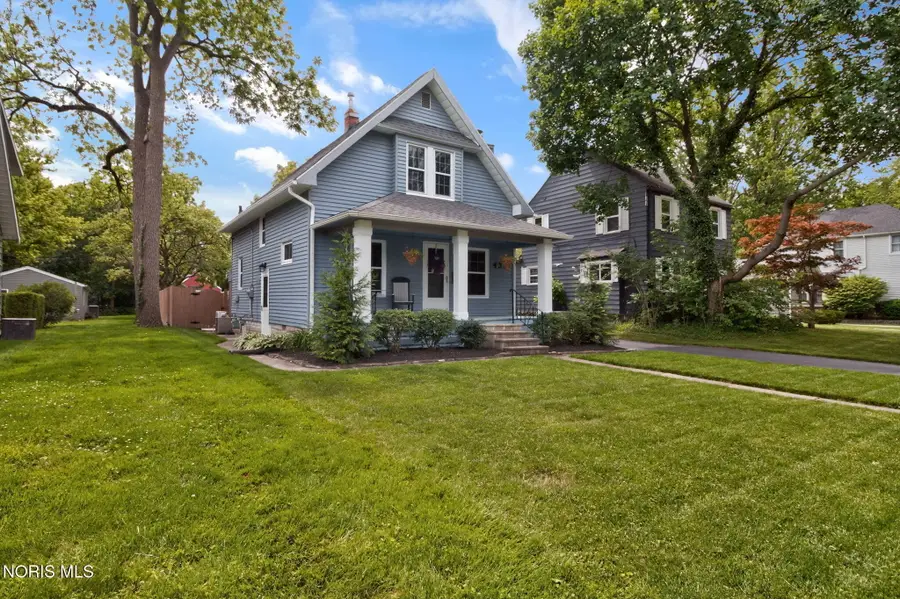 432 E 5th Street, Perrysburg, OH 43551 - #3