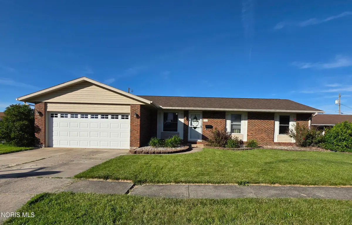 2916 Oakland Parkway, Lima, OH 45807 - #1