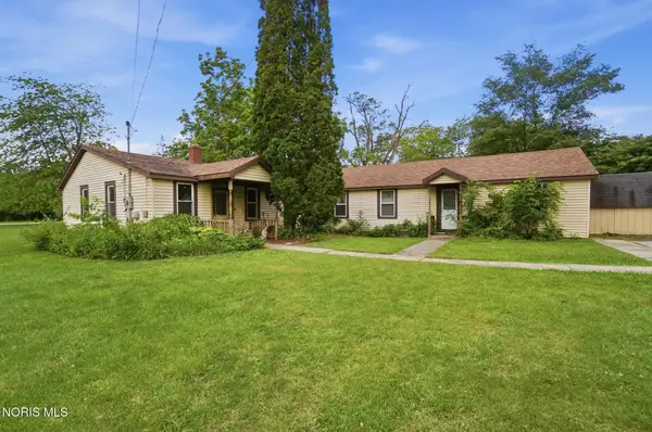 20 Quarry Lane, Luckey, OH 43443
