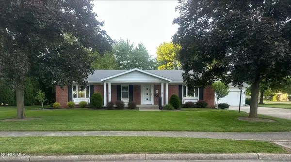1006 Westchester Avenue, Napoleon, OH 43545