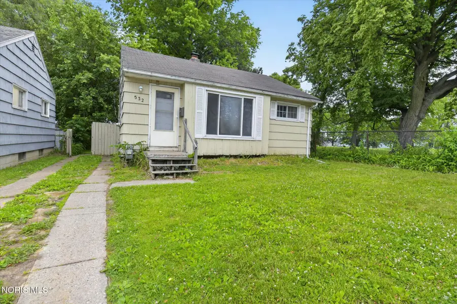 532 W Capistrano Avenue, Toledo, OH 43612 - #2