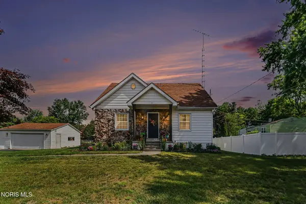 99 Academy Drive, Swanton, OH 43558