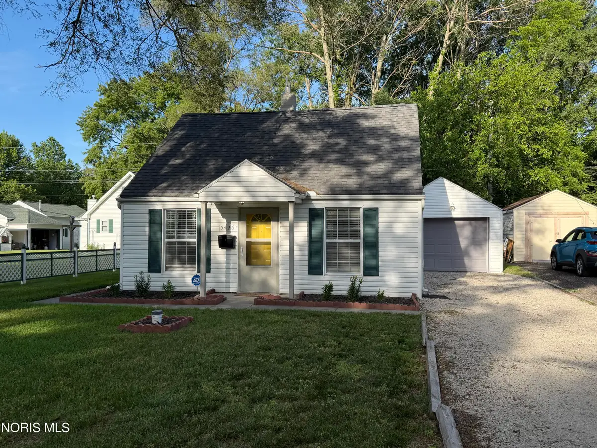 5426 Merriman Drive, Sylvania, OH 43560 - #1