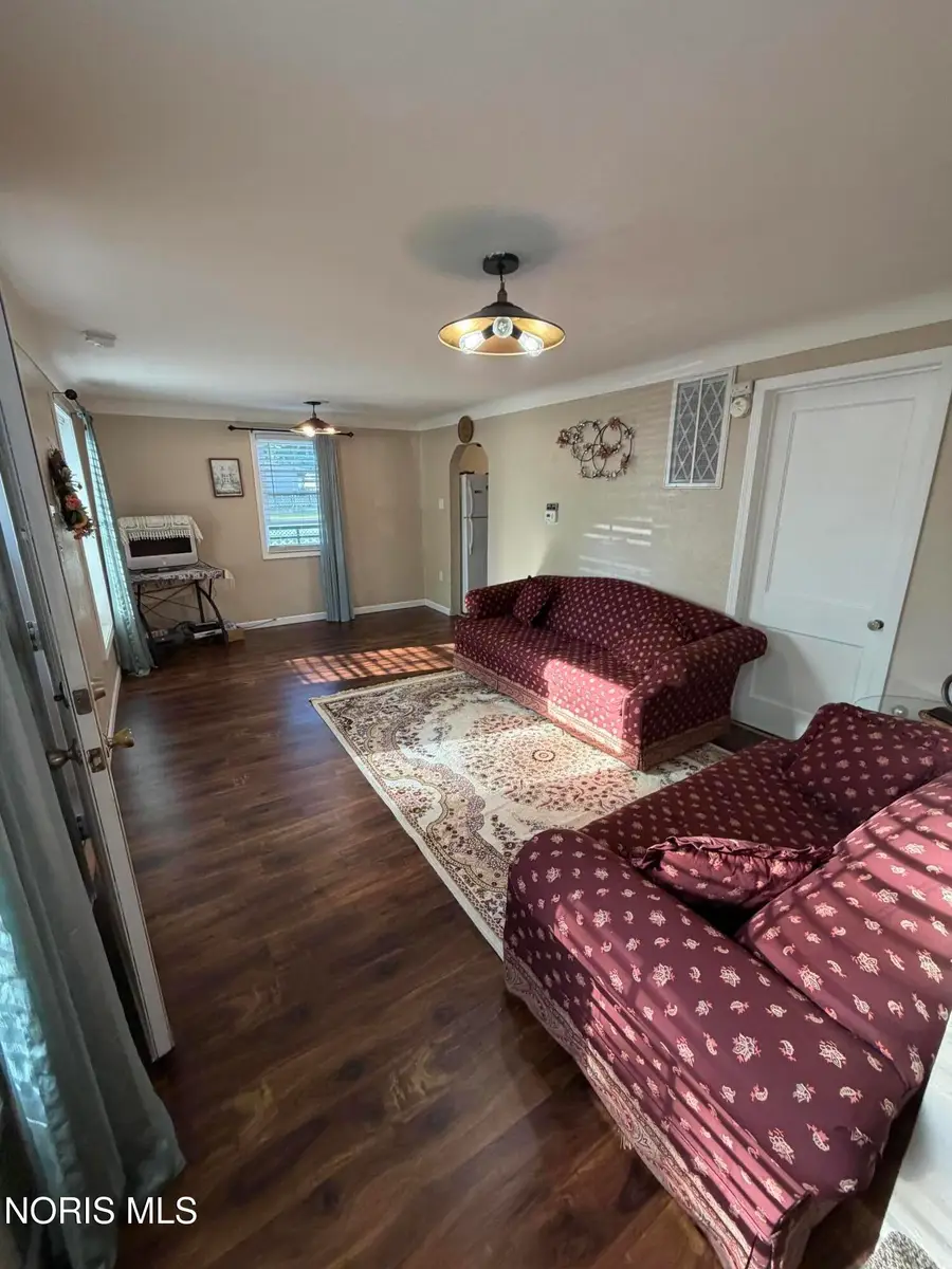 5426 Merriman Drive, Sylvania, OH 43560 - #3