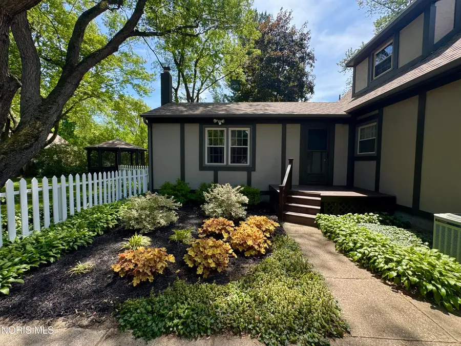 2914 Shetland Road, Toledo, OH 43617 - #3
