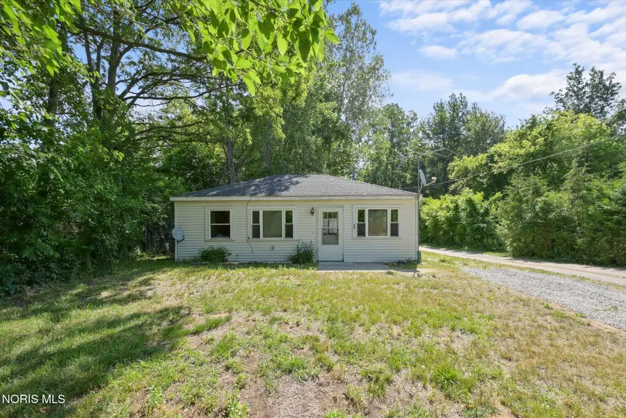 2320 County Road 2, Swanton, OH 43558 - #2