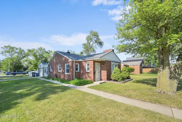 3233 Corydon Drive, Toledo, OH 43613