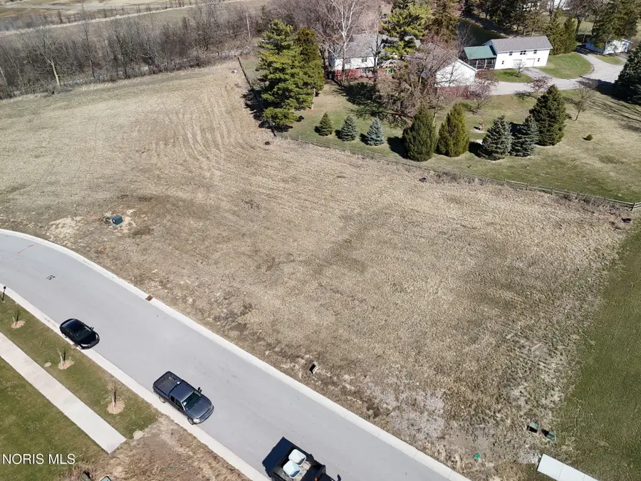 462 Delaware Drive, Perrysburg, OH 43551 - #2