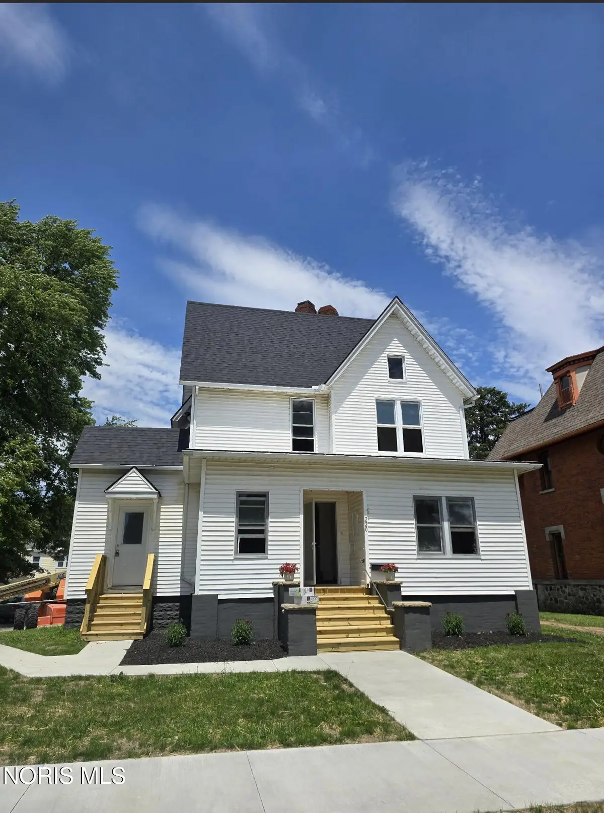 220 W Tiffin Street, Fostoria, OH 44830 - #1
