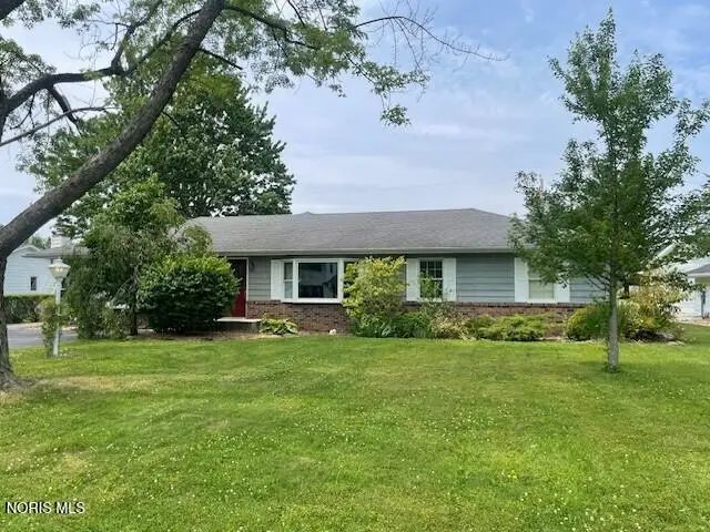 124 Oak Park Drive, Hicksville, OH 43526 - #1