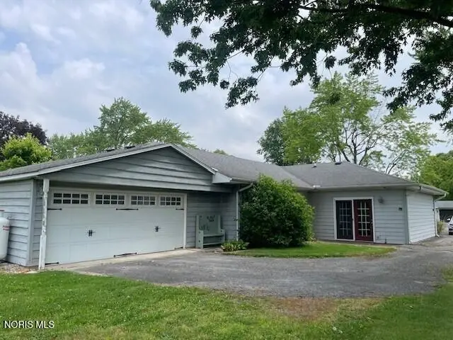 124 Oak Park Drive, Hicksville, OH 43526 - #3