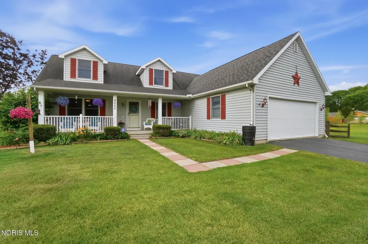 4200 Walbridge Road, Northwood, OH 43619 - #1
