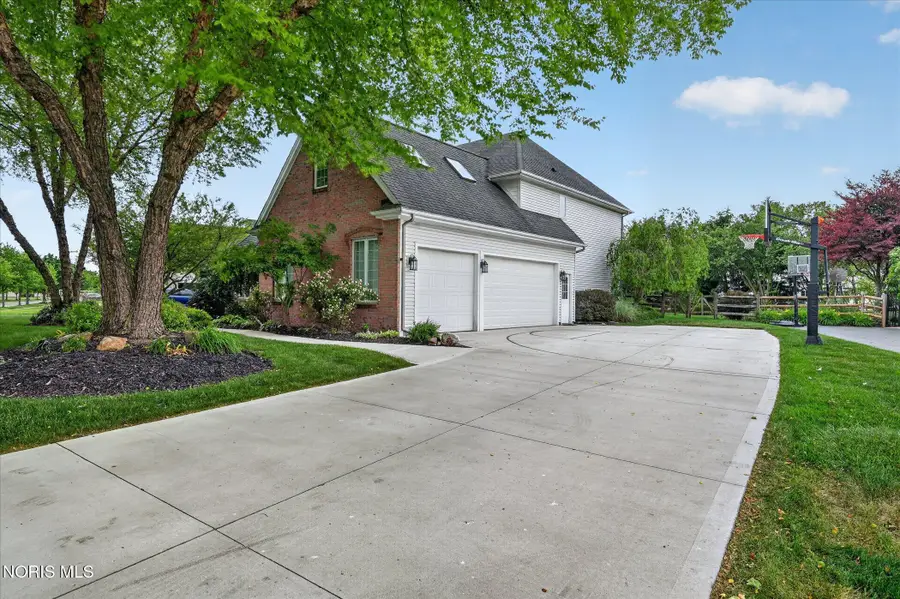 6125 E Cobblestones Lane, Sylvania, OH 43560 - #3