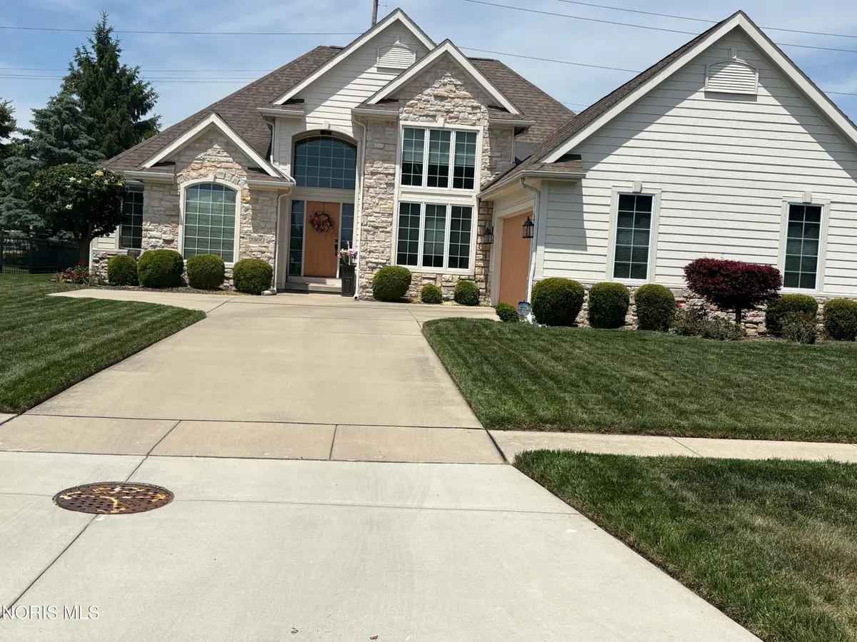 9360 Saint Angelas Way, Sylvania, OH 43560 - #1