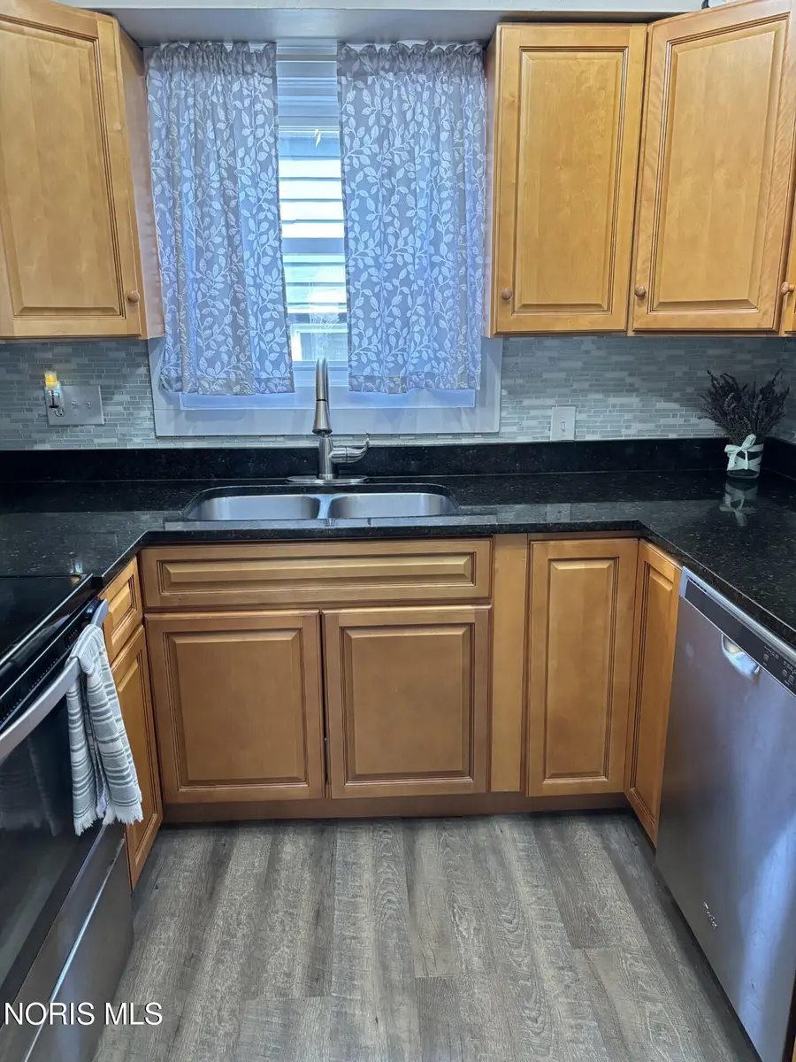 2336 Cheltenham Road, Toledo, OH 43606 - #3