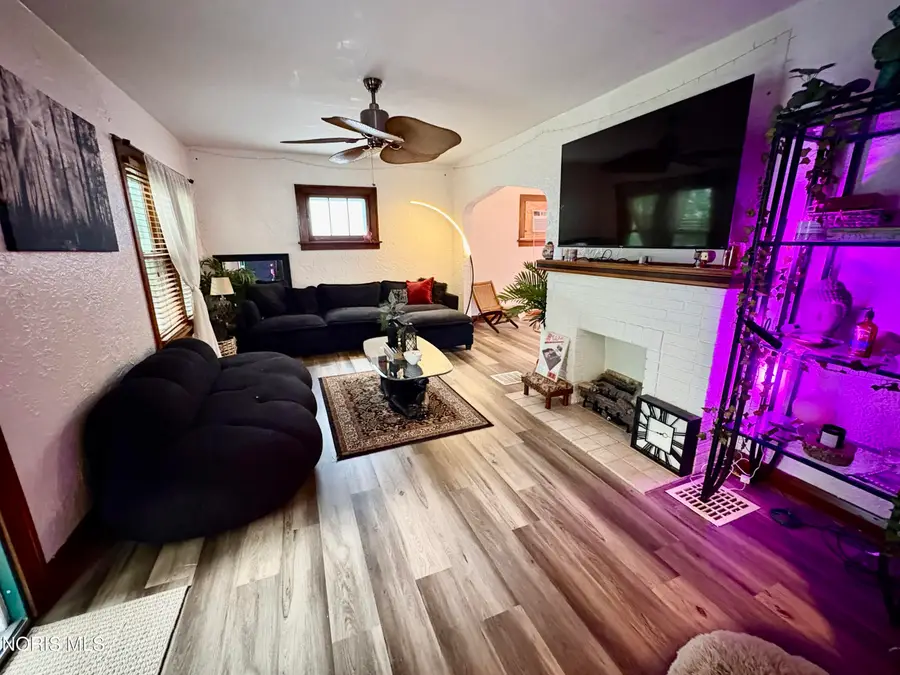 4618 Overland Parkway, Toledo, OH 43612 - #3