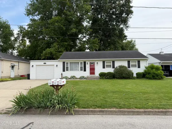 239 Pontious Place, Napoleon, OH 43545