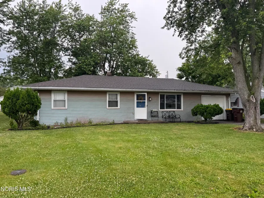 1015 Linden Street, Montpelier, OH 43543 - #2
