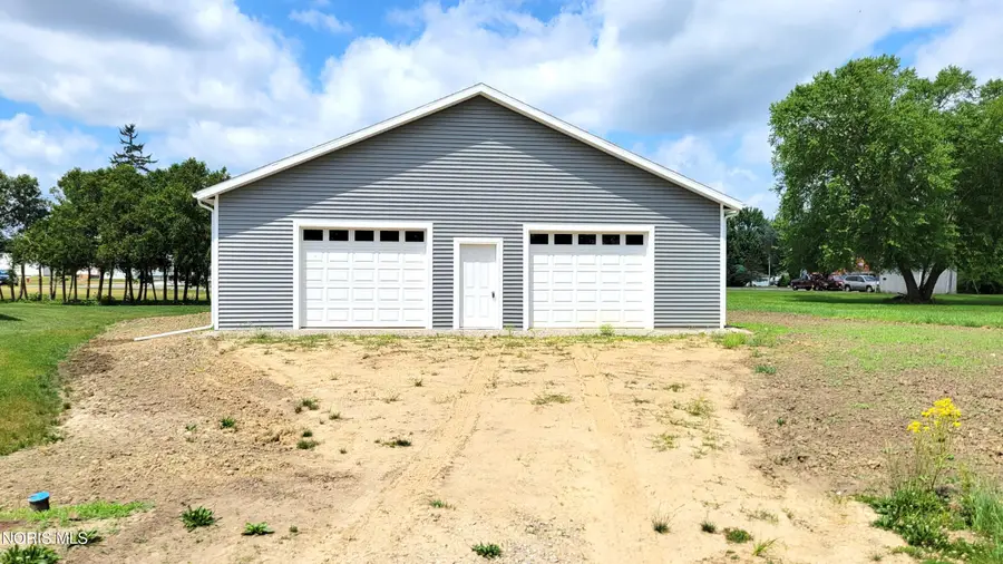 408 N Park Lane, Pioneer, OH 43554 - #2