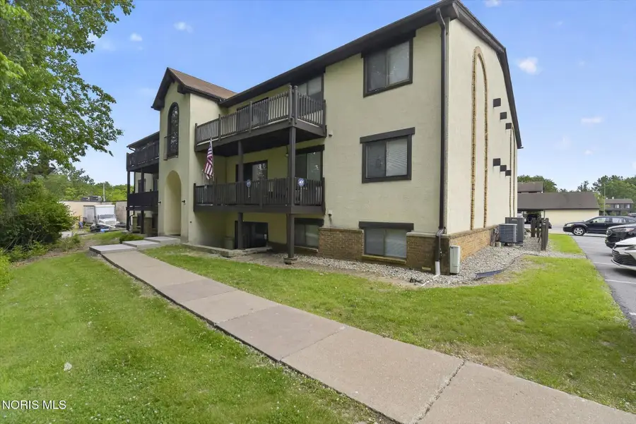 1658 Brownstone Boulevard #Apt 134, Toledo, OH 43614 - #3