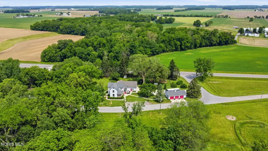 5562 W Ohio State Route 12, Findlay, OH 45840 - #2