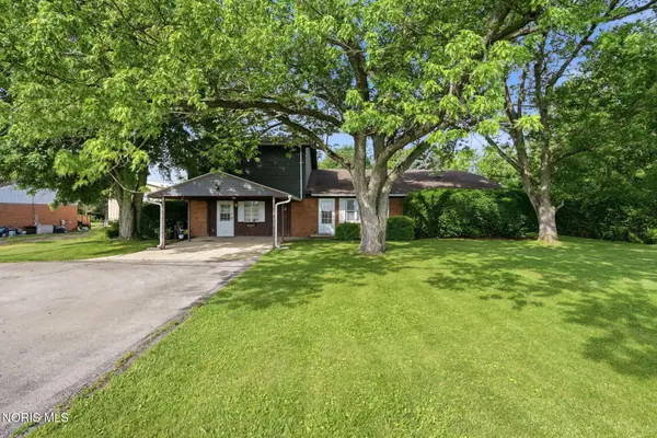 1171 Columbus Avenue, Fostoria, OH 44830