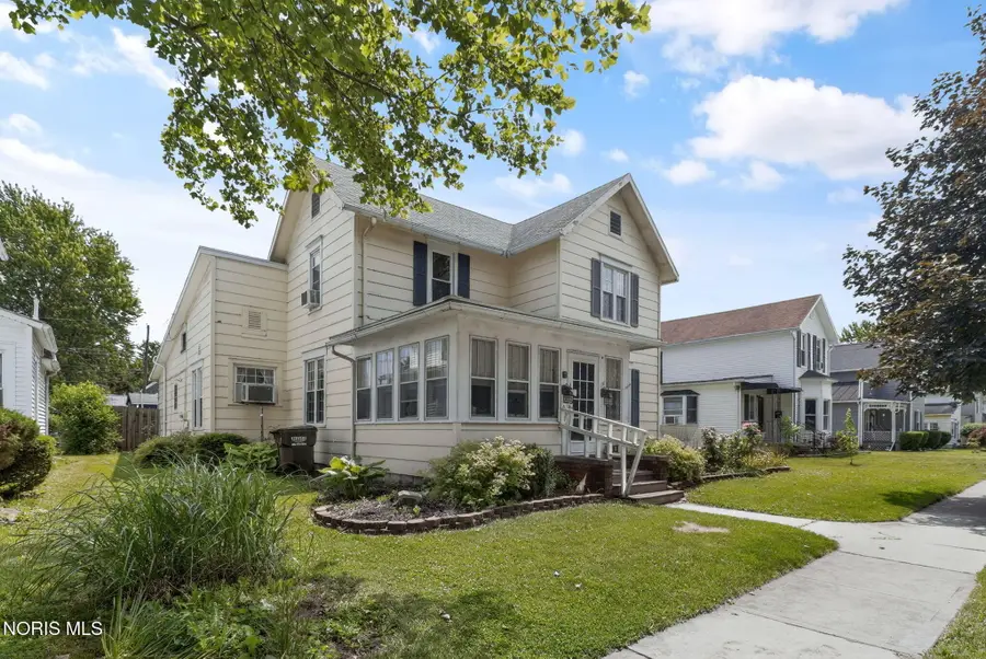 205 S Patterson Street, Gibsonburg, OH 43431 - #3