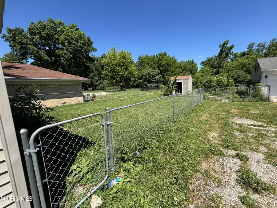 2329 Seaman Street, Toledo, OH 43605 - #3