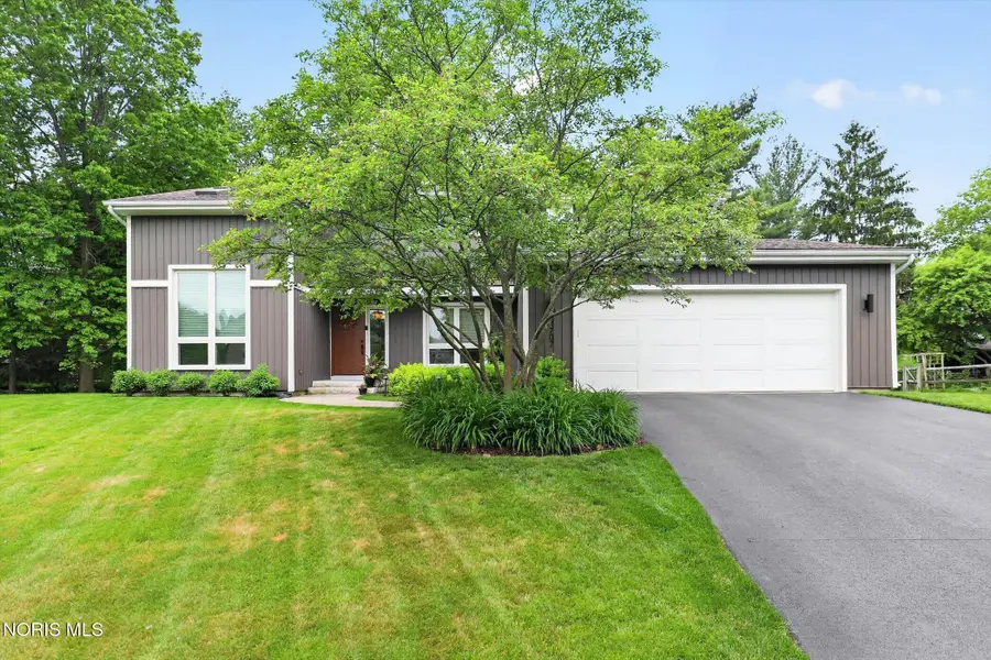 2707 Rexton Ridge Circle, Toledo, OH 43617 - #2