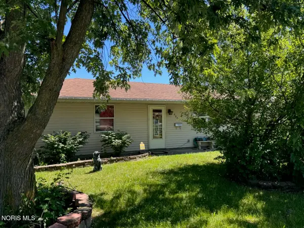 607 Olive Drive, Bryan, OH 43506