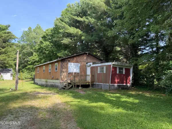 6607 Jeffers Road, Swanton, OH 43558