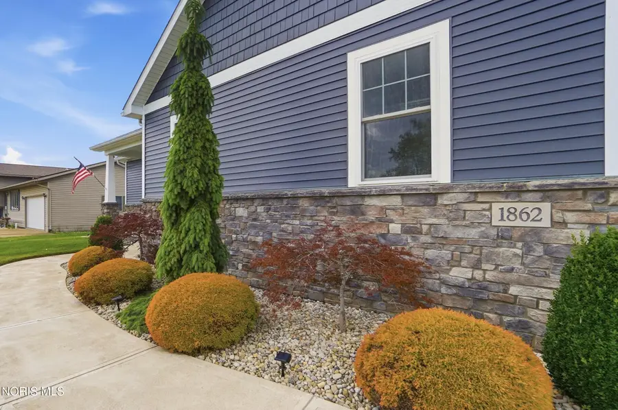 1862 S Marblewood Drive, Lakeside Marblehead, OH 43440 - #2