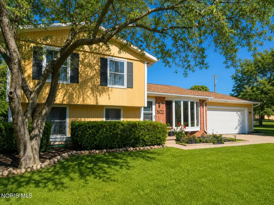 502 Mckinley Drive, Bowling Green, OH 43402 - #2
