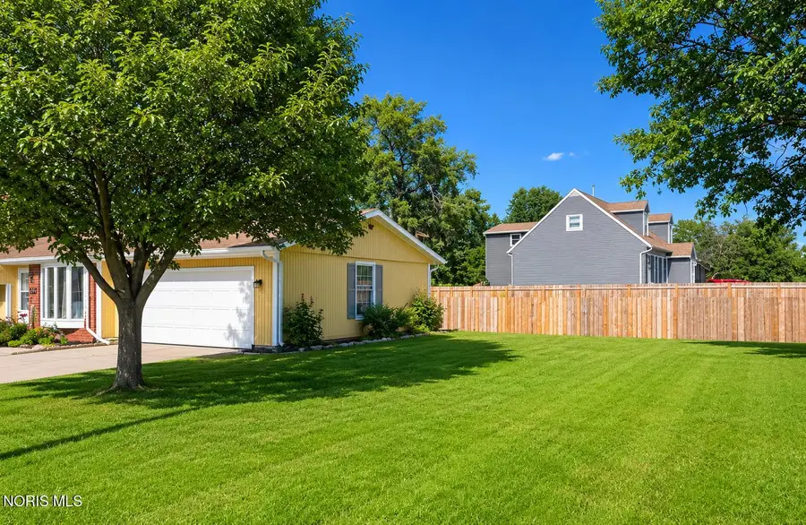 502 Mckinley Drive, Bowling Green, OH 43402 - #3
