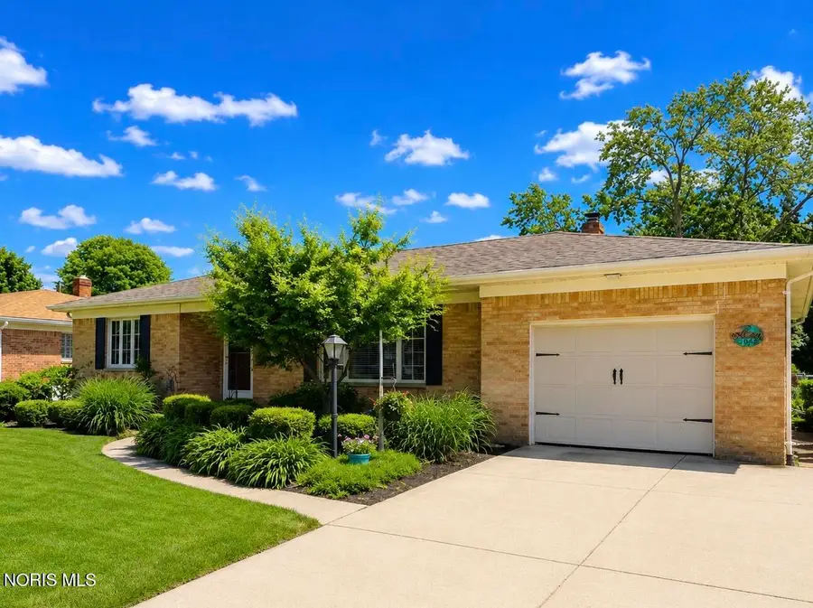 3043 Westbrook Drive, Toledo, OH 43613 - #3
