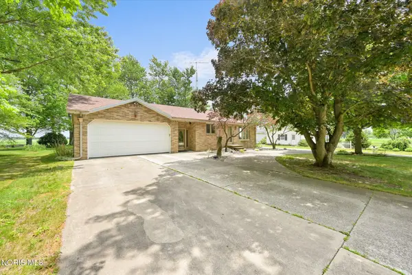 9826 State Route 64, Swanton, OH 43558