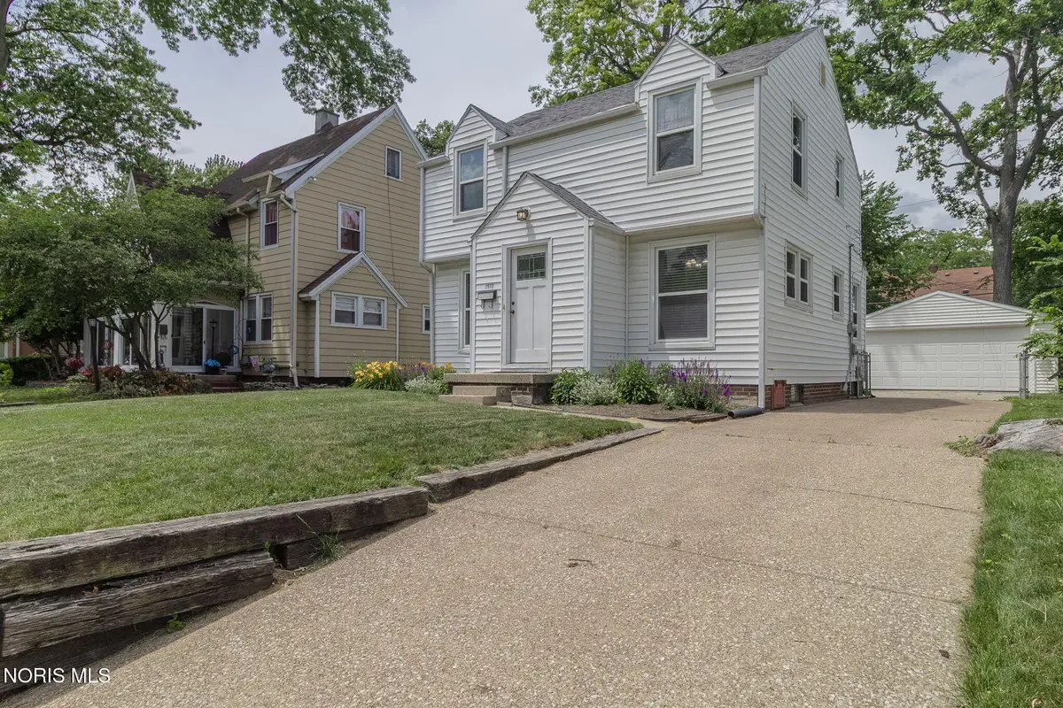 2512 Berdan Avenue, Toledo, OH 43613 - #1