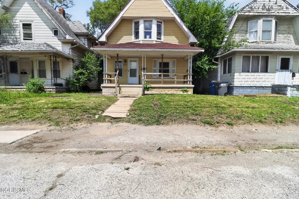 754 Spencer Street, Toledo, OH 43609 - #1