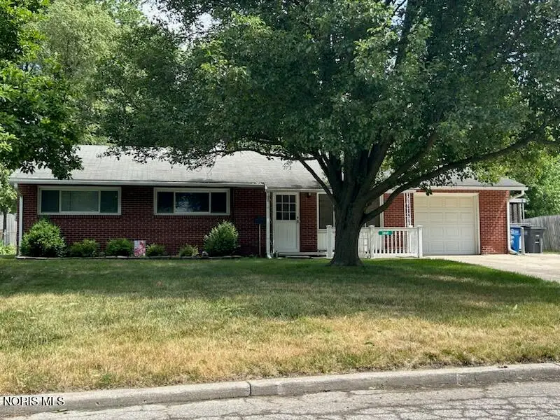 3002 Pinehurst Drive, Toledo, OH 43613 - #1
