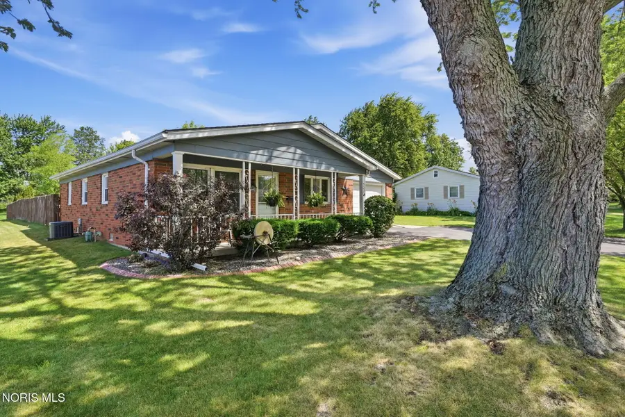 522 Charles Avenue, Findlay, OH 45840 - #3
