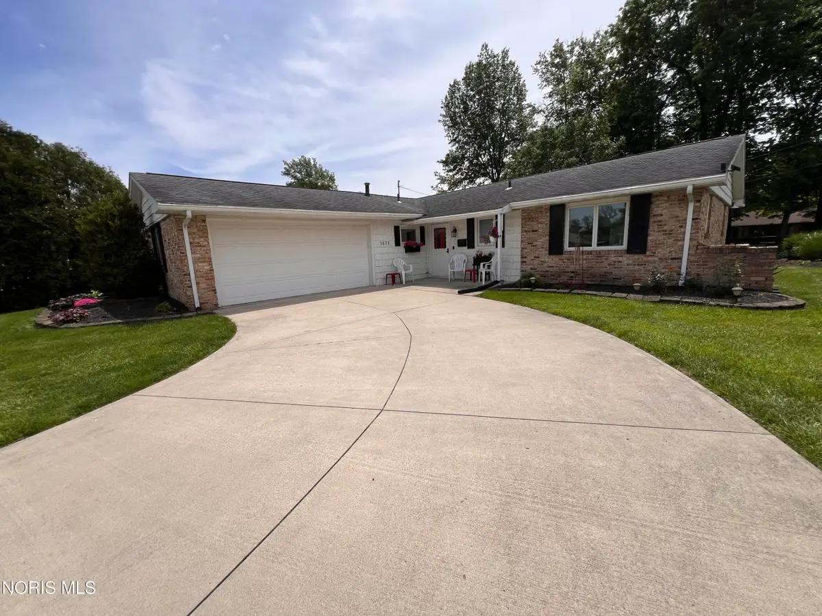1675 Rebecca Drive, Lima, OH 45805 - #1