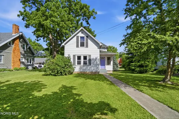 246 S Lawn Avenue, Bluffton, OH 45817