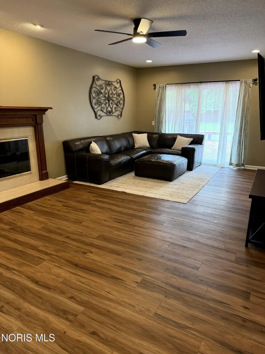 813 Roche De Bouef Court, Waterville, OH 43566 - #3