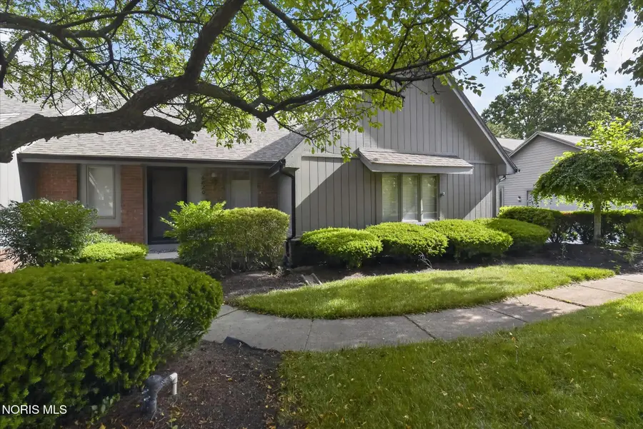 6820 Carrietowne Lane #6820, Toledo, OH 43617 - #3