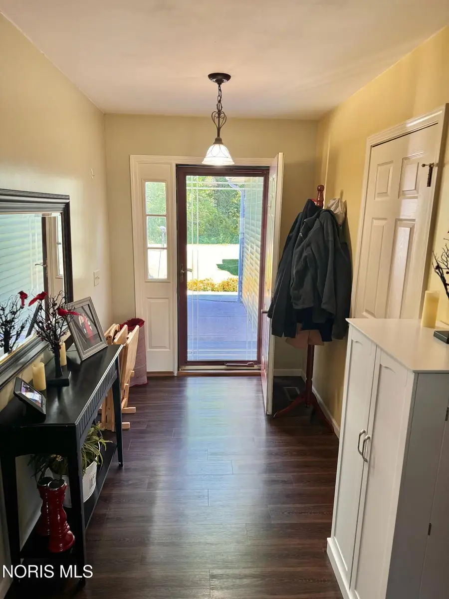 818 Shawanoe Street, Montpelier, OH 43543 - #2